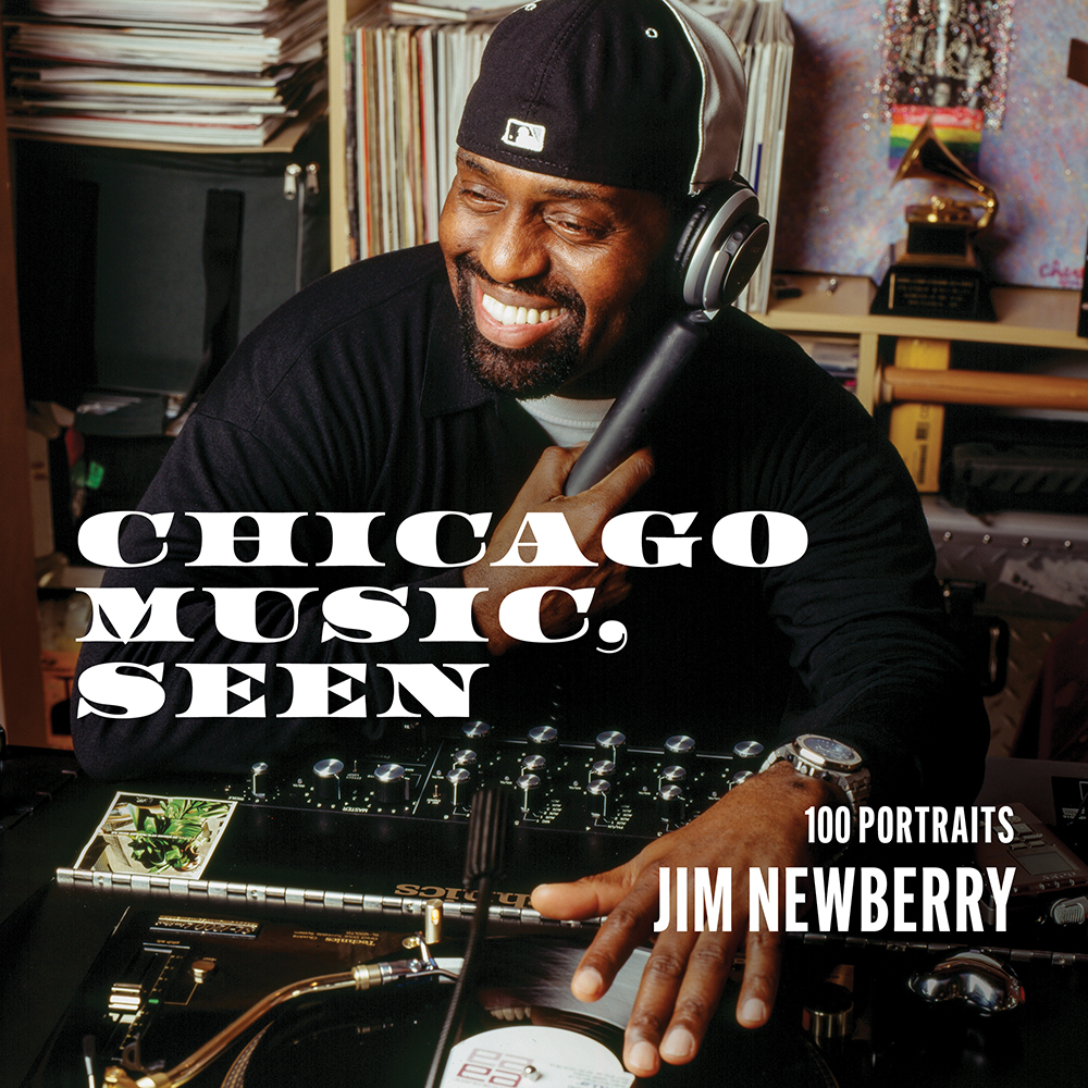 Chicago Music, Seen
100 Portraits
Author: Jim Newberry